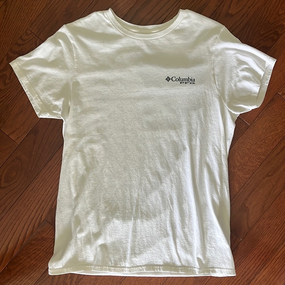 Columbia PFG Fishing Shirt, Size Medium, Worn few times